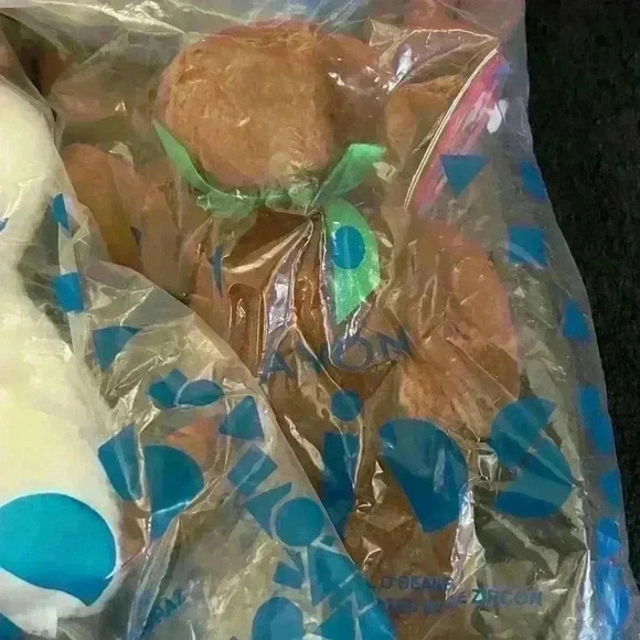 Avon Full O' Beans Birthstone Millennium 1999 Set NEW
With Tags Lot of 12 - Picture 10 of 11